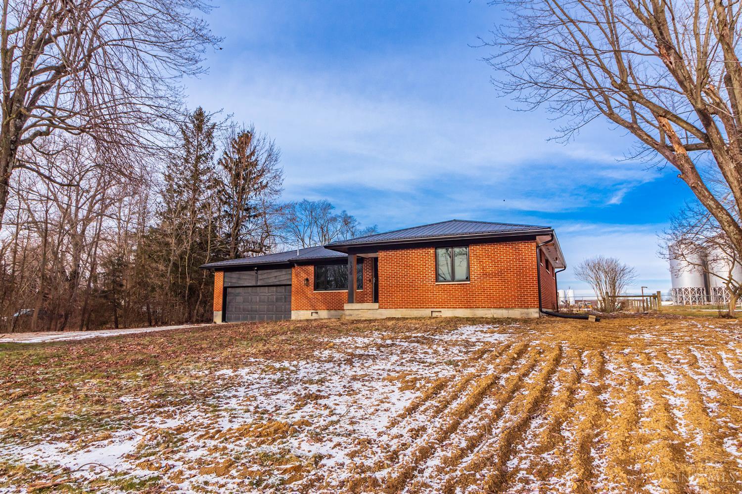 1300 Tri County Rd, Winchester, OH 