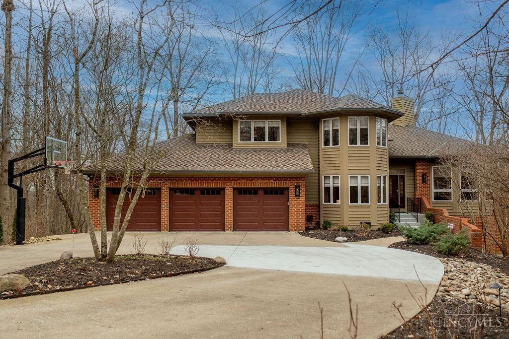892 Country Club Dr, Pierce Twp, OH 