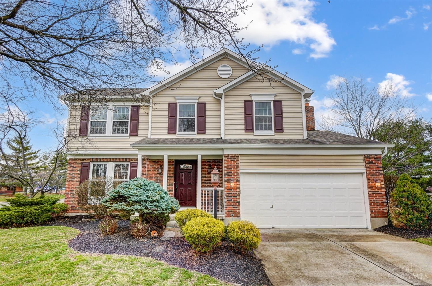 8844 Rambling Ridge Dr, West Chester, OH 45069
