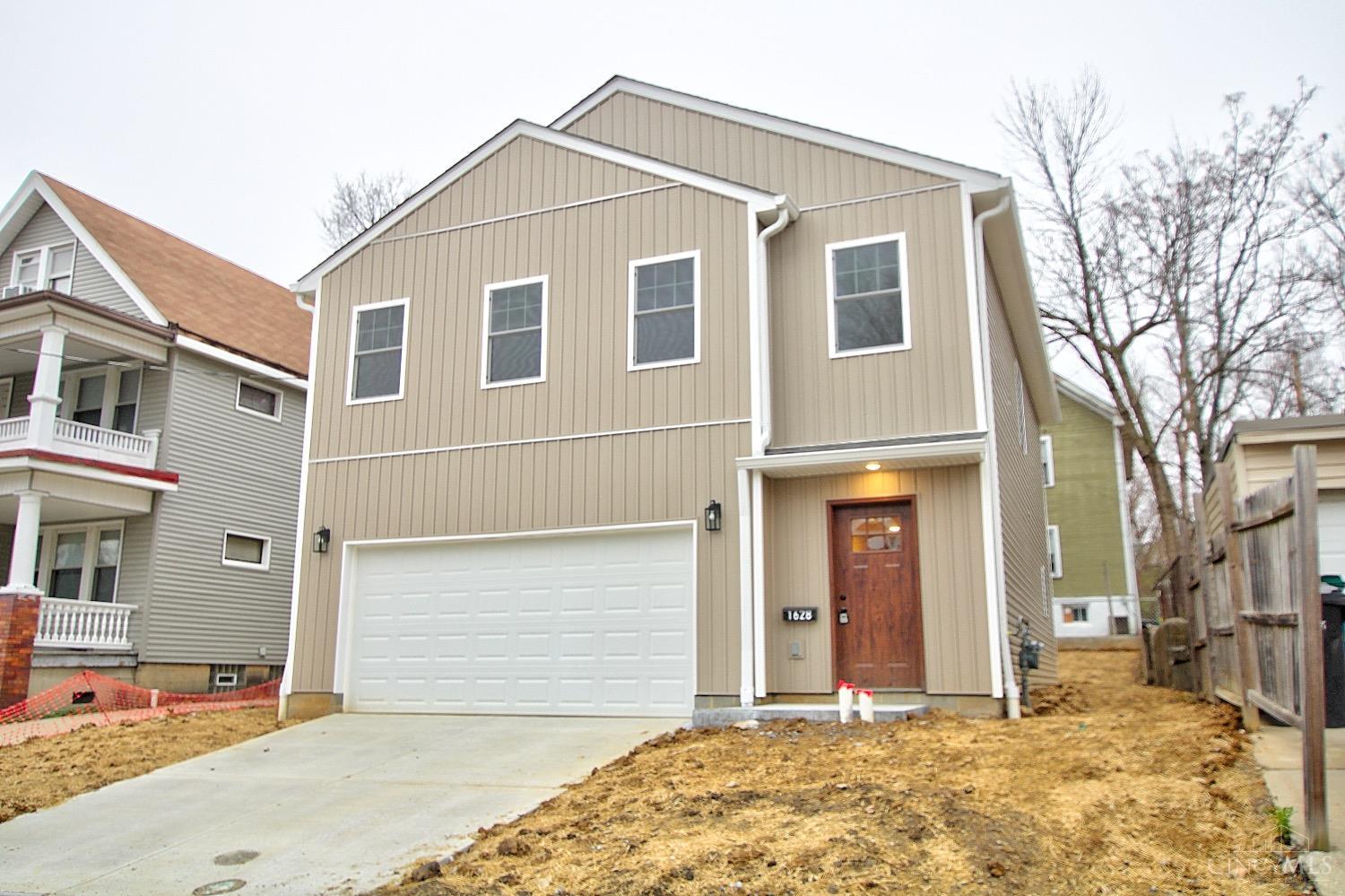 Properties RealLink Real Estate