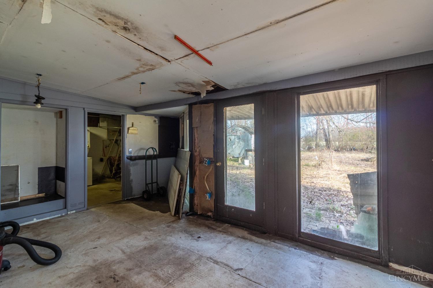 2644 St Rt 131