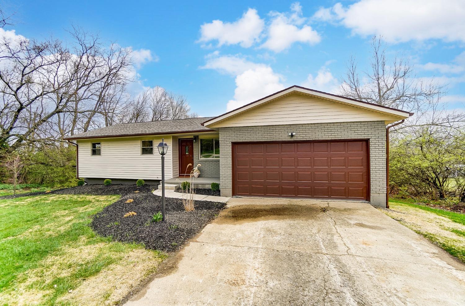 Clearcreek Twp. Real Estate 2311 Harlan Rd OH 45068 384,900