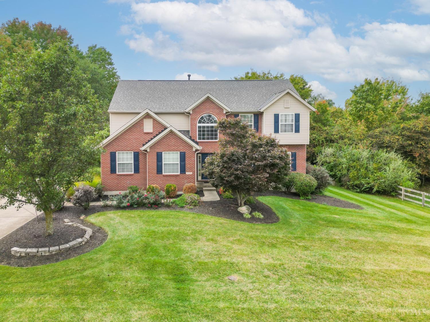 5757 Cedarview Ct, Liberty Twp, OH 