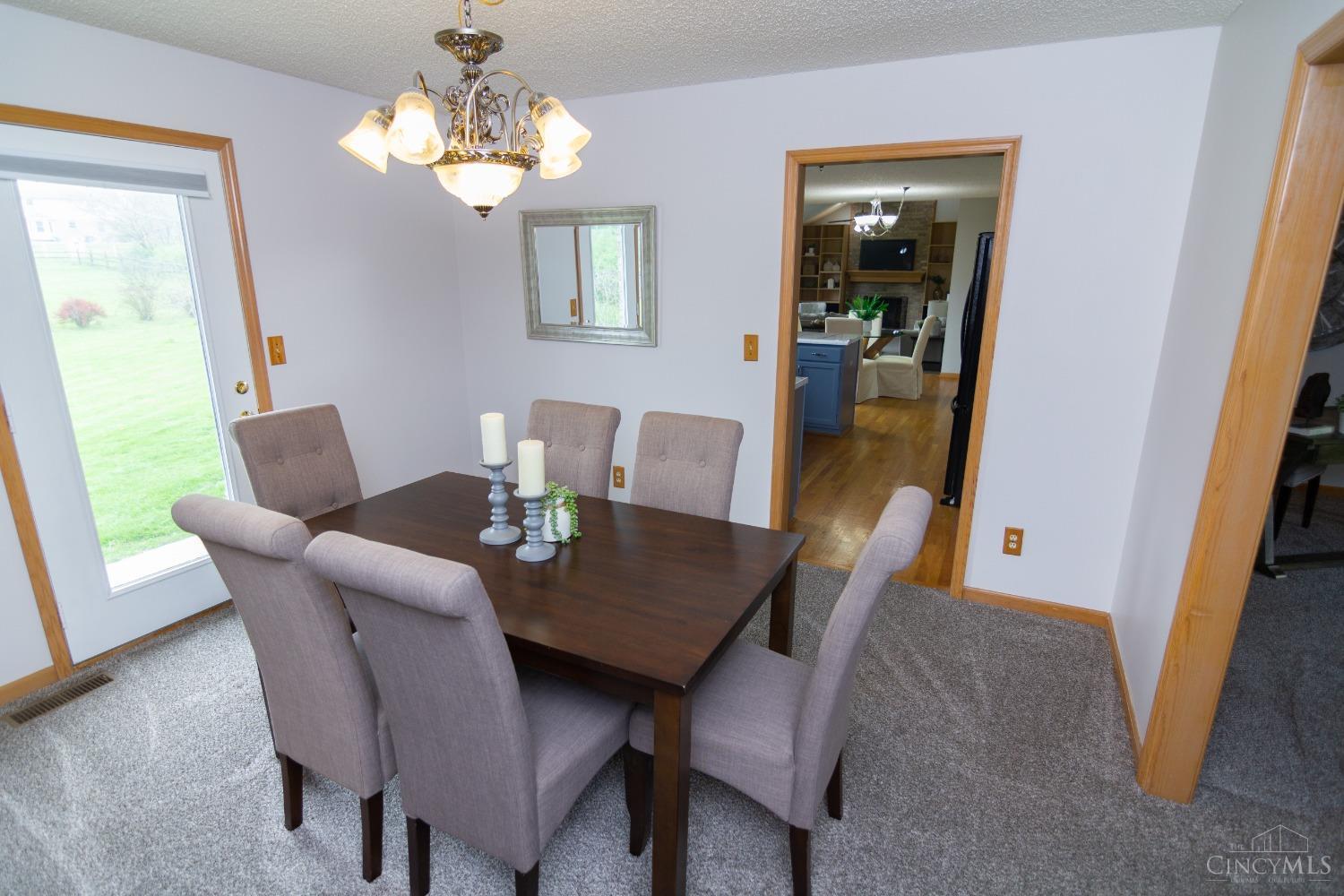6233 Hillsdale Lane