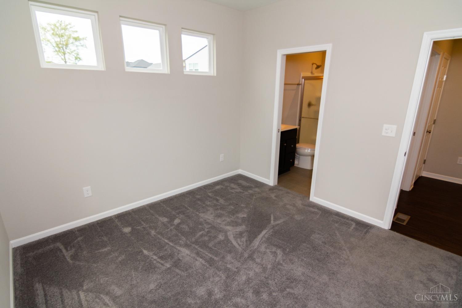5612 Victoria Road