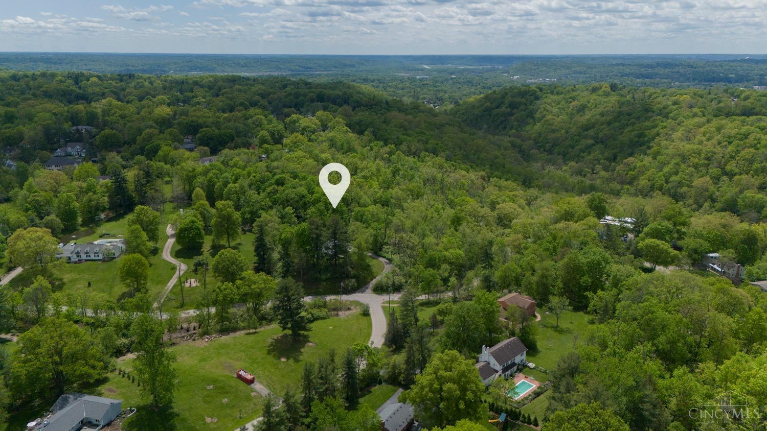 7335 Demar Road, Indian Hill, OH, 45243 — photo 10