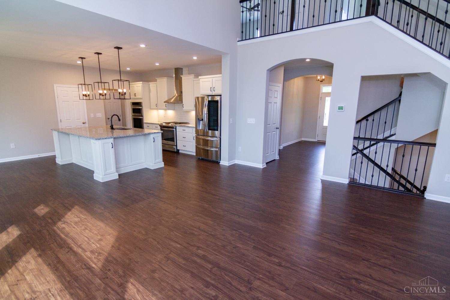5612 Victoria Road