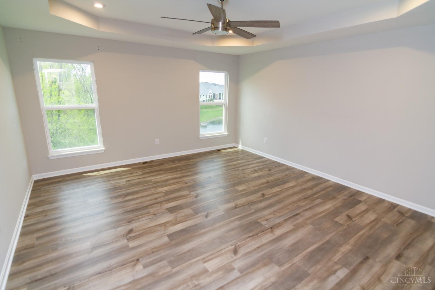 5612 Victoria Road