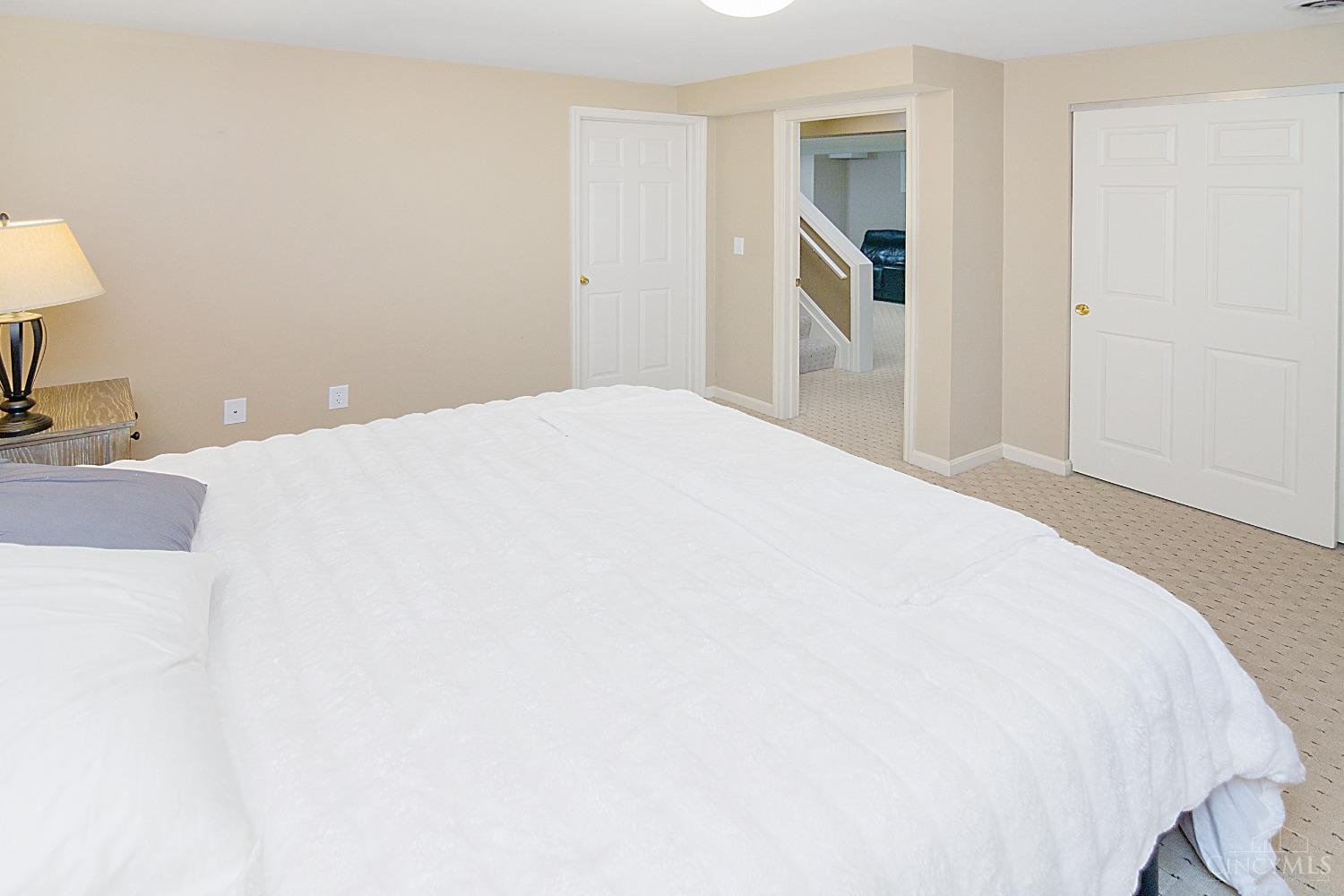2619 Ashwood Drive