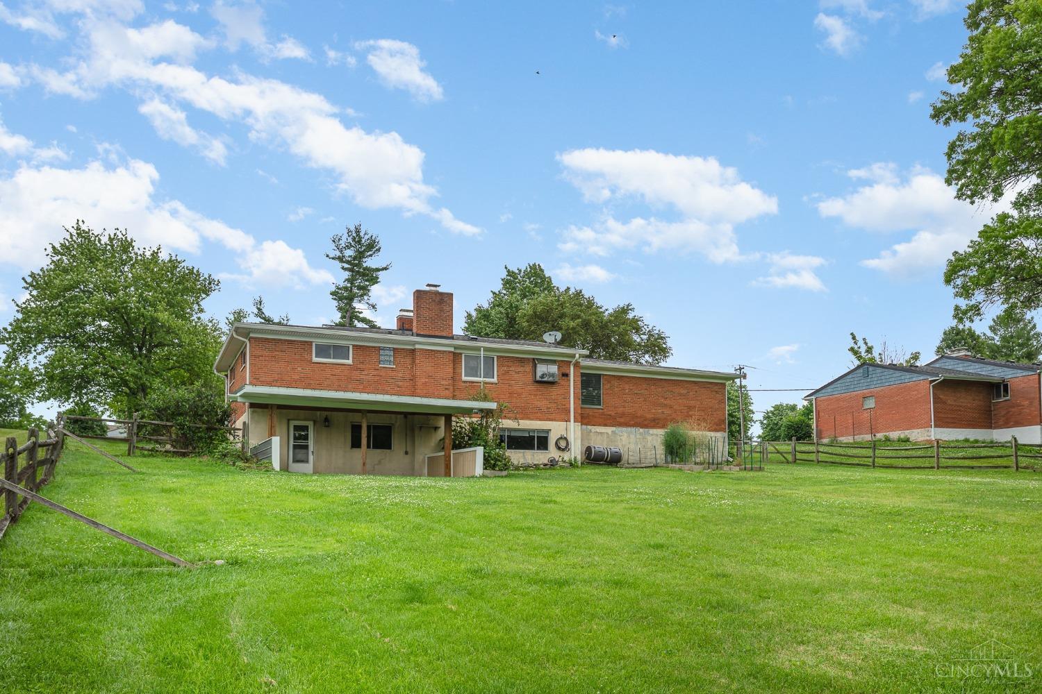 7095 Dimmick Rd