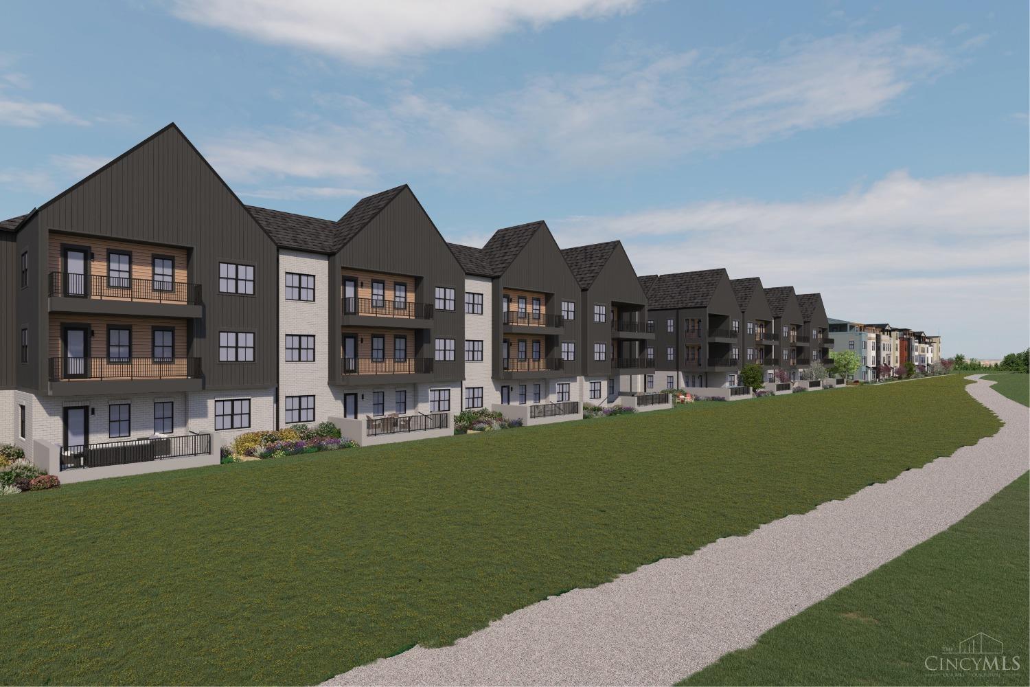 Homes for sale in Blue Ash, OH | 4270 Parkview Dr #303, Blue Ash, OH 45242 | MLS# 1808652