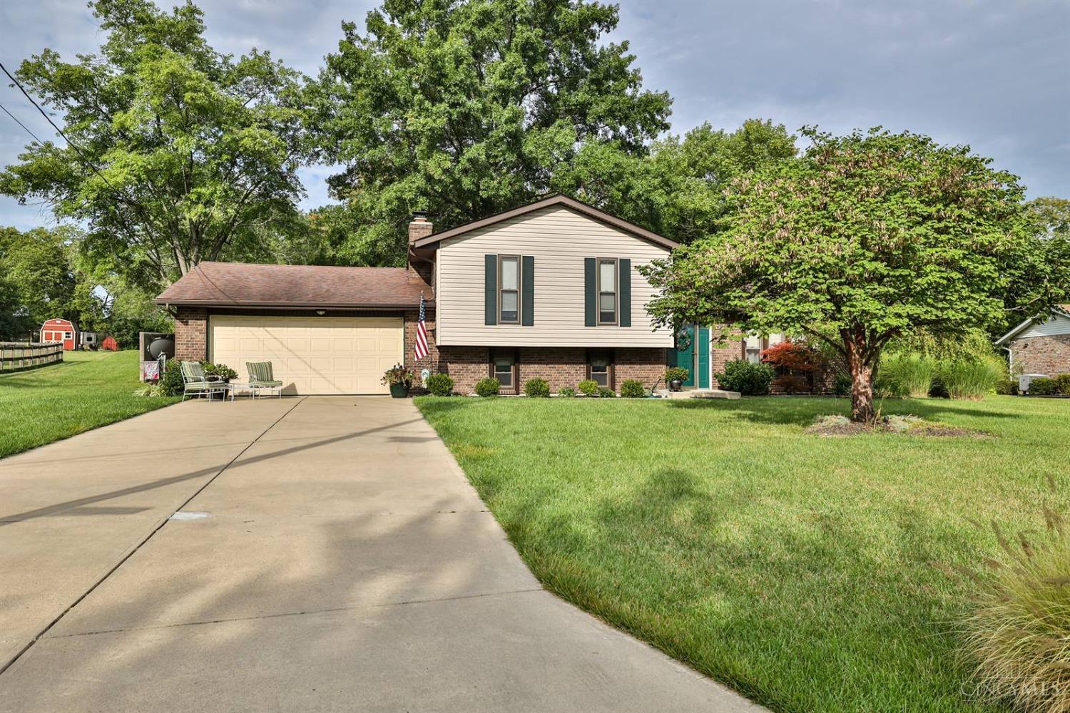 Homes for sale in Fairfield Township, OH | 5943 Green Crest Dr, Fairfield Township, OH 45011 | MLS# 1815183