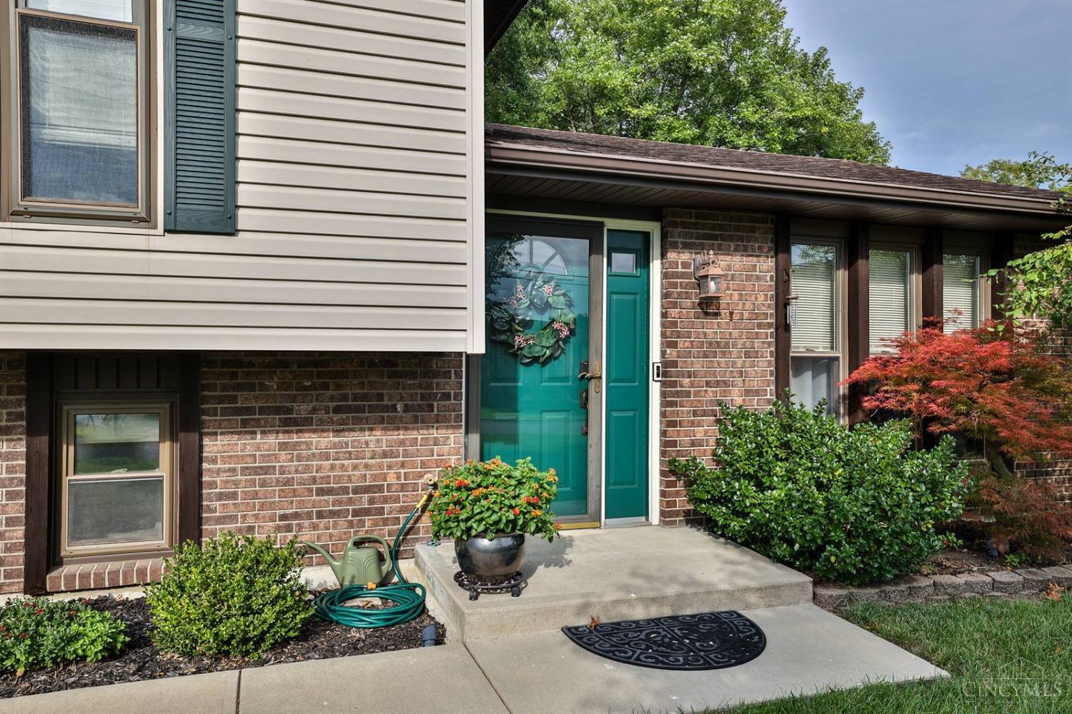 Homes for sale in Fairfield Township, OH | 5943 Green Crest Dr, Fairfield Township, OH 45011 | MLS# 1815183