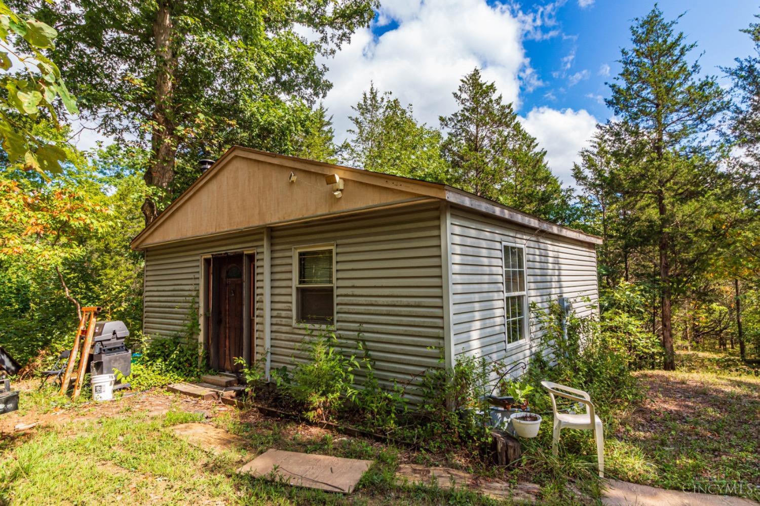 285 Frump Ln