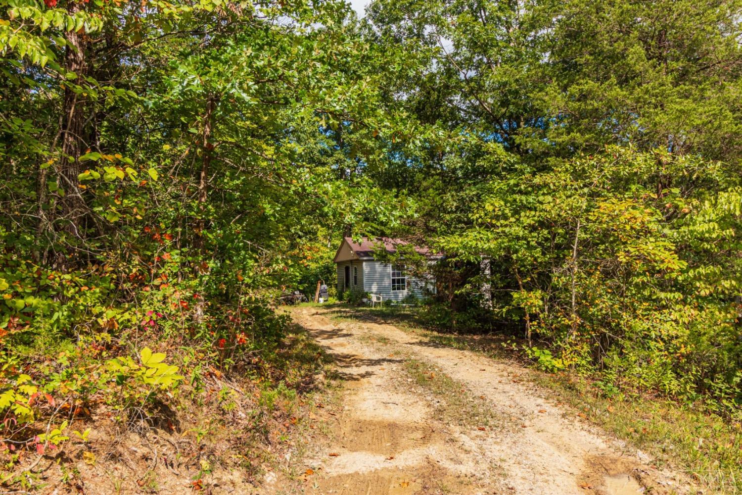 285 Frump Ln