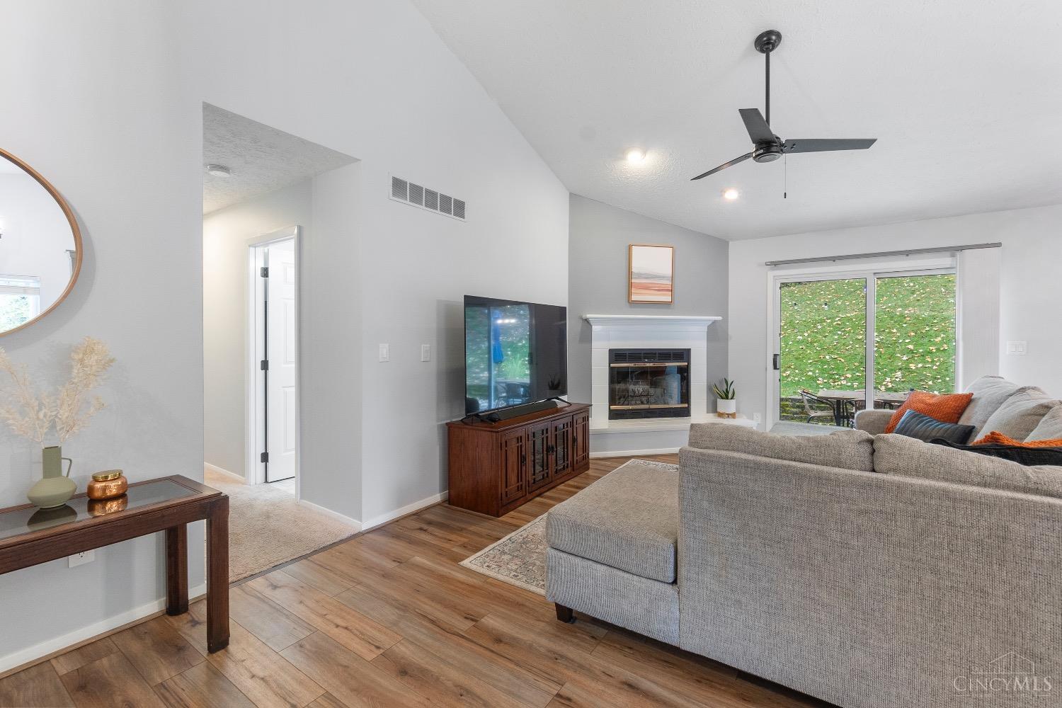 Photo 4 of Single Family Residence at 7213 Bluecrest Dr, Cincinnati, OH 45230 | MLS# 1819442 |  | Sold on 2024-10-29