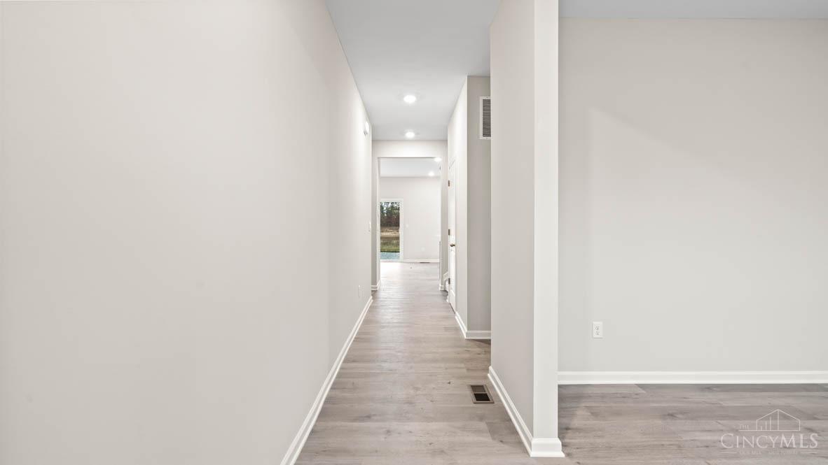 Homes for sale in Goshen Twp, OH | 6138 Lakefield Pl, Goshen Twp, OH 45122 | MLS# 1812687