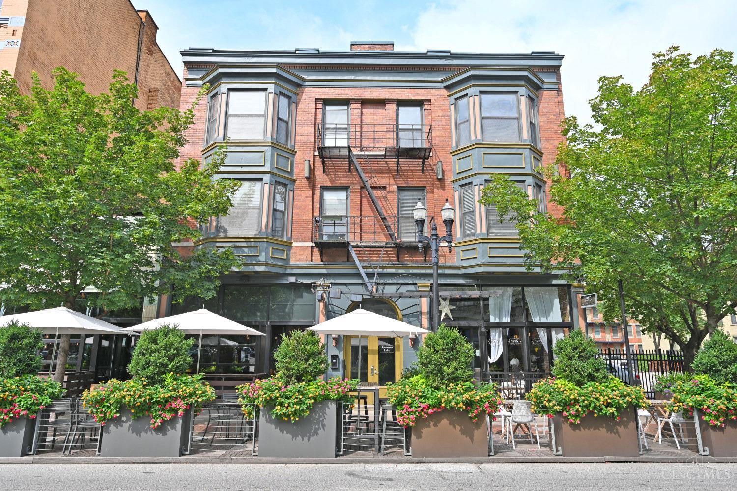 1213 Vine Street