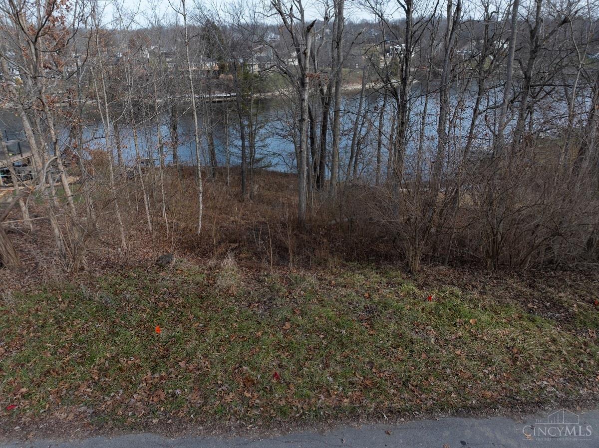 1889 Aqua Vista Drive, Lawrenceburg, IN, 47025