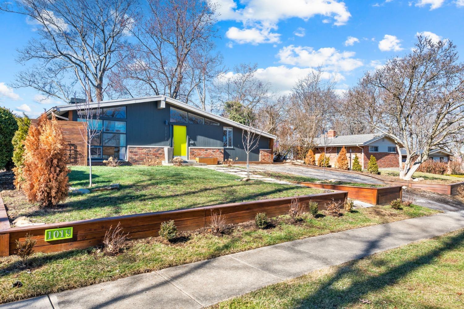 Photo 3 of Single Family Residence at 1019 Rosetree Ln, Cincinnati, OH 45230 | MLS# 1830543 | | Sold on 2025-03-26