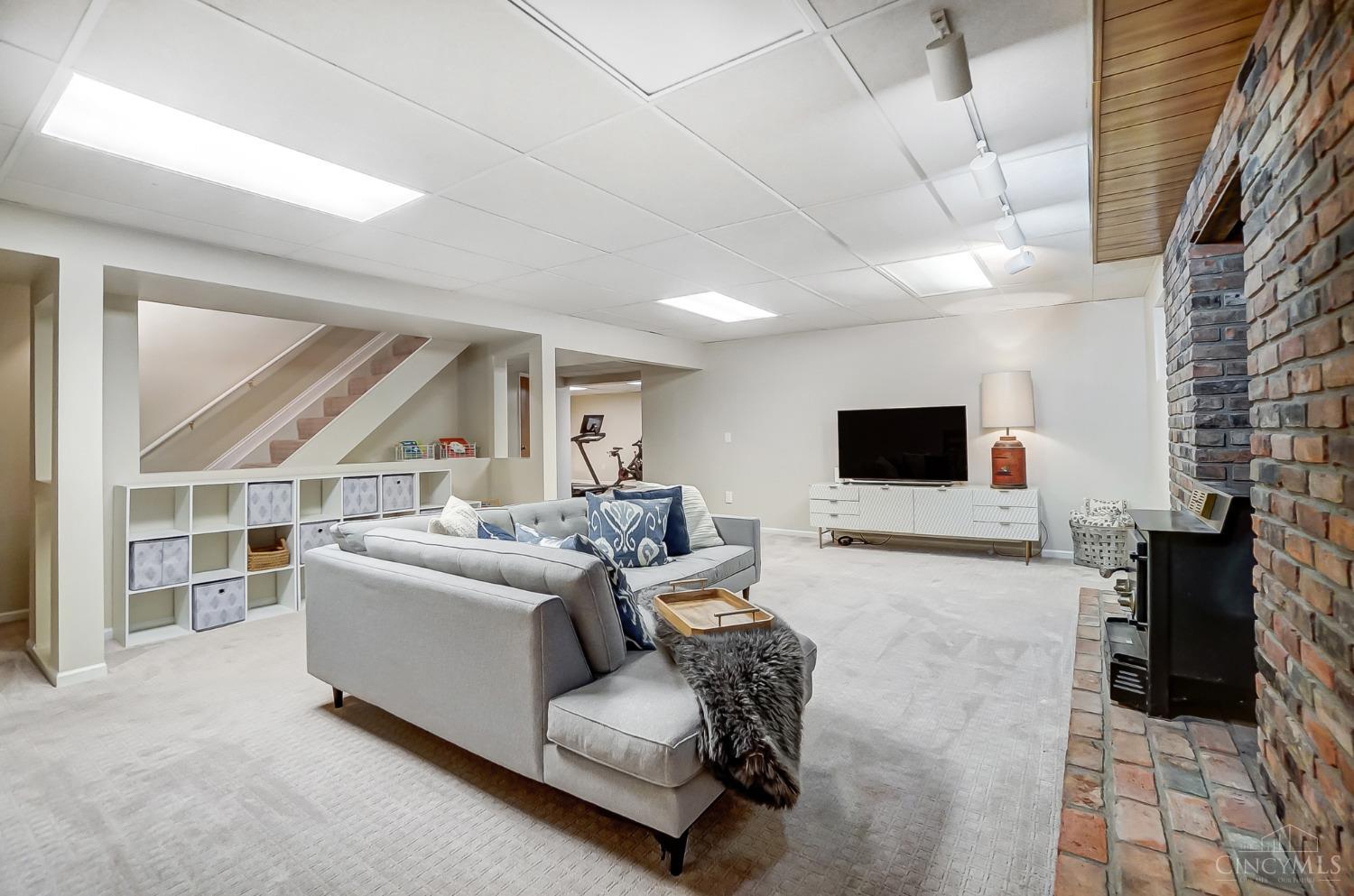 2865 Deerhaven Drive