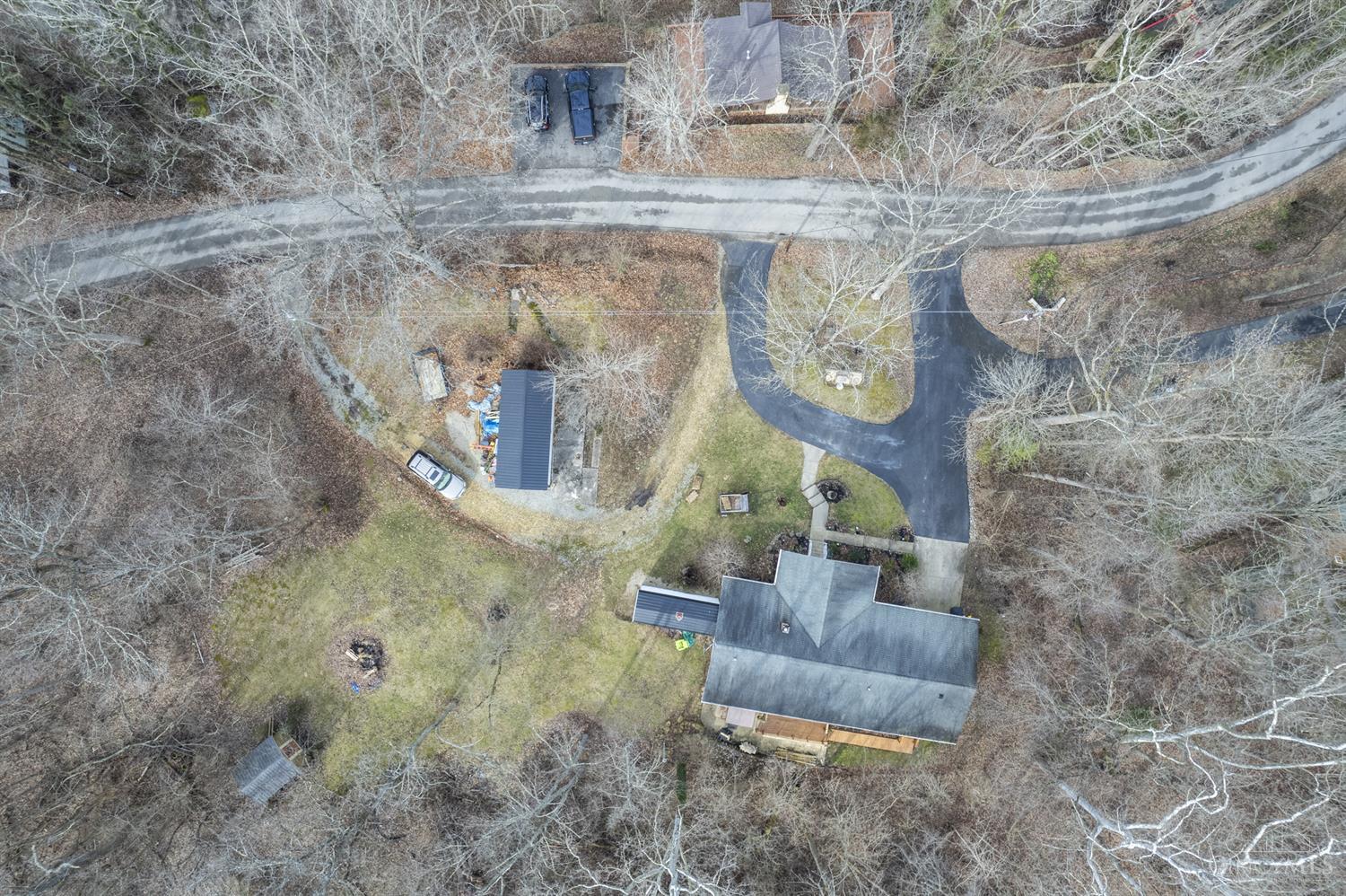7794 Cave Road