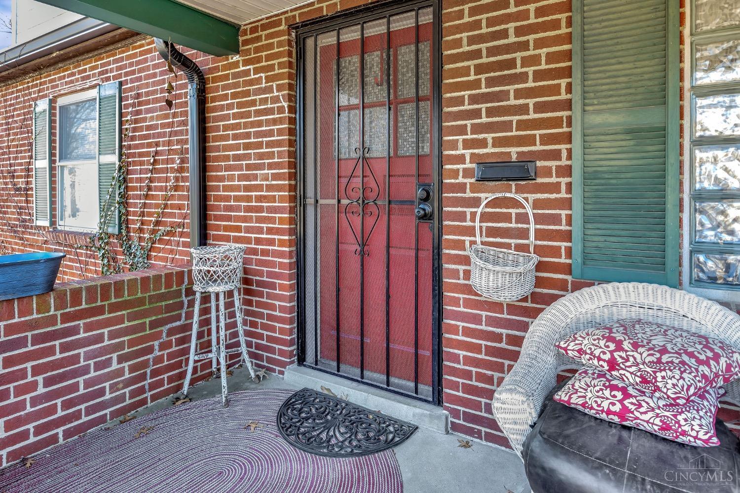 Homes for sale in Cincinnati, OH | 6429 Aspen Way, Cincinnati, OH 45224 | MLS# 1831250