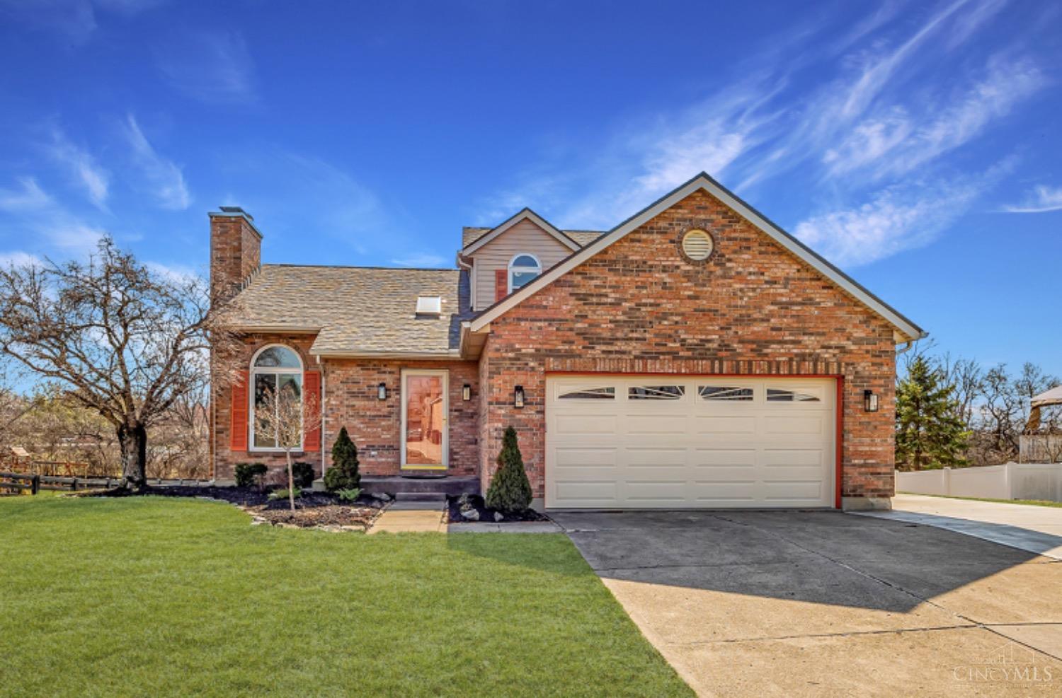 Homes for sale in Liberty Twp, OH | 4901 Meadow Vista Ct, Liberty Twp, OH 45011 | MLS# 1833827