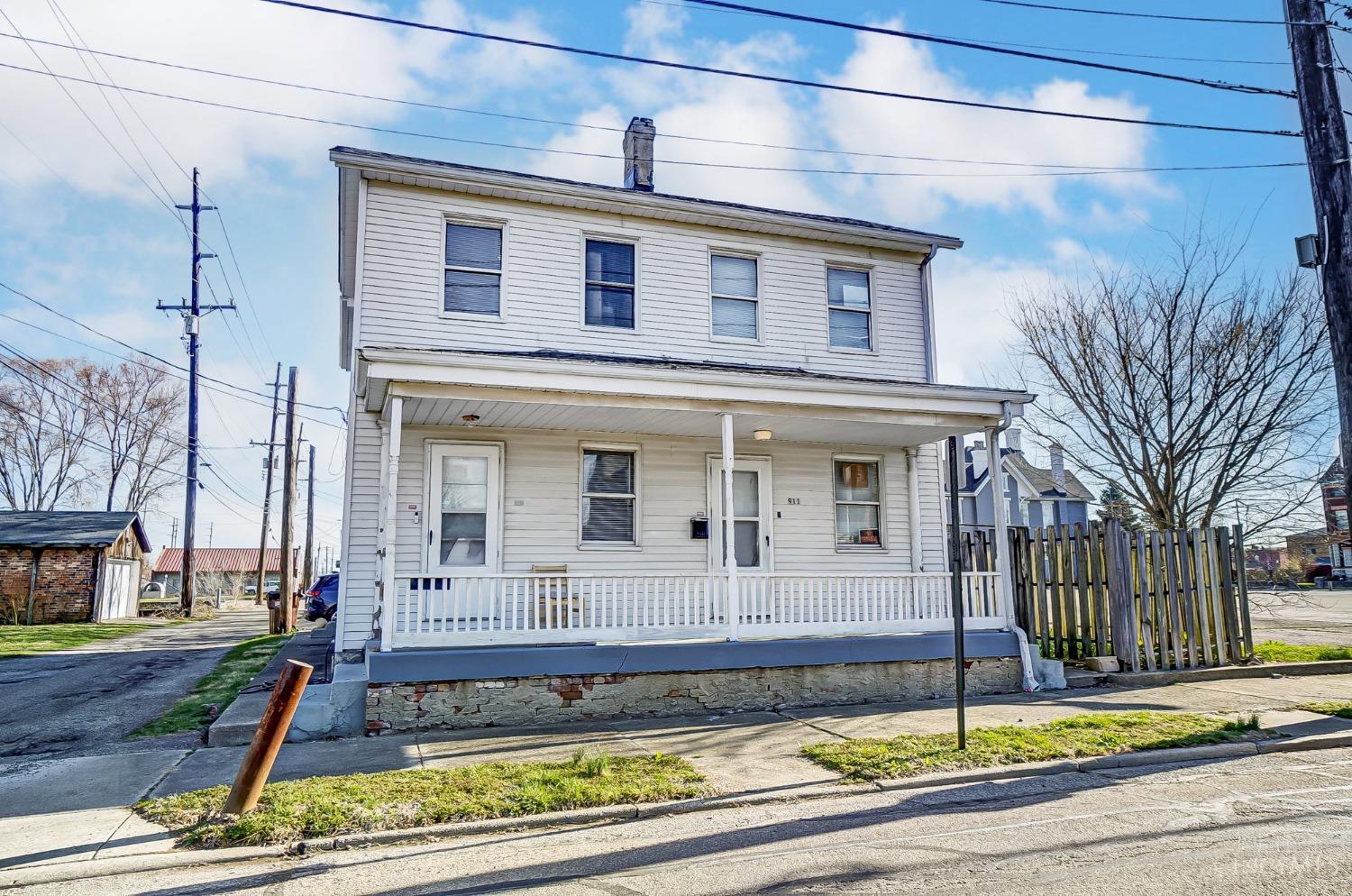 Homes for sale in Middletown, OH | 909 Second Ave, Middletown, OH 45044 | MLS# 1833979