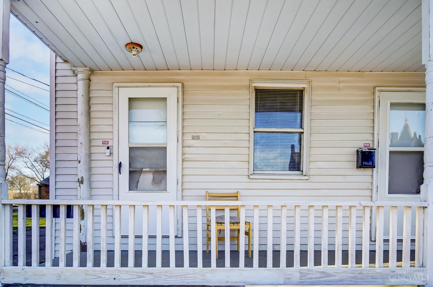 Homes for sale in Middletown, OH | 909 Second Ave, Middletown, OH 45044 | MLS# 1833979