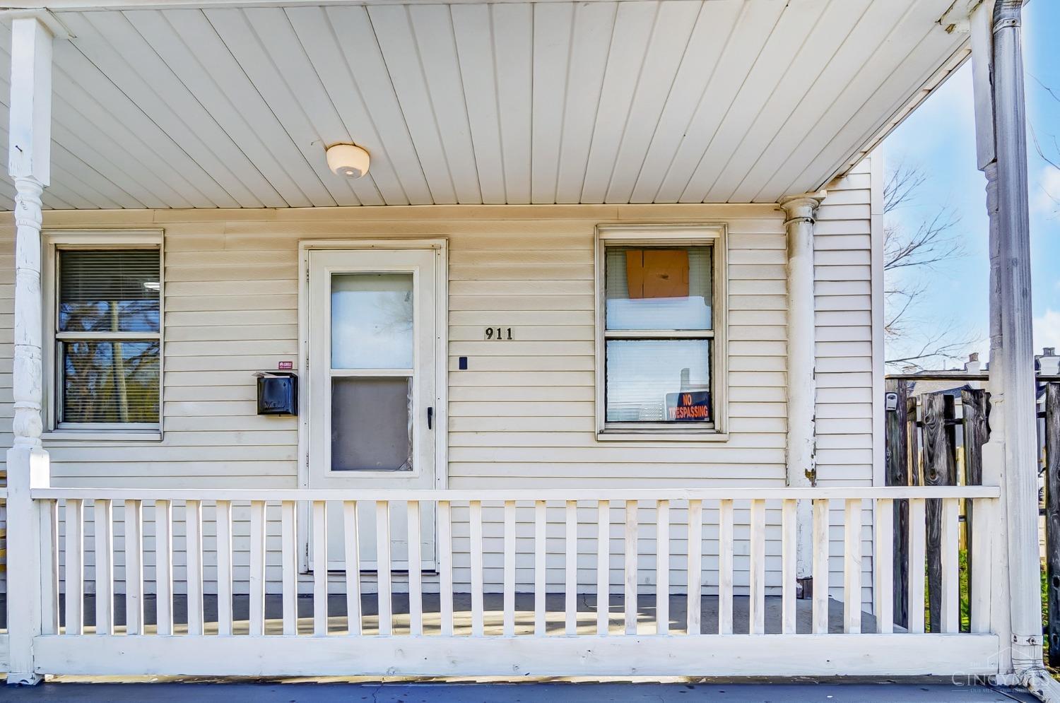 Homes for sale in Middletown, OH | 909 Second Ave, Middletown, OH 45044 | MLS# 1833979