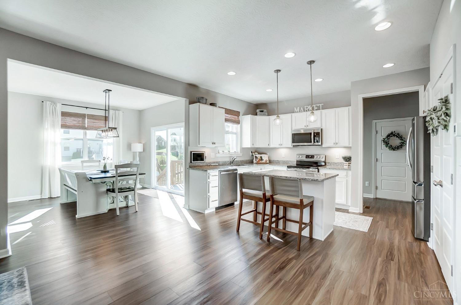 5192 Center View Drive