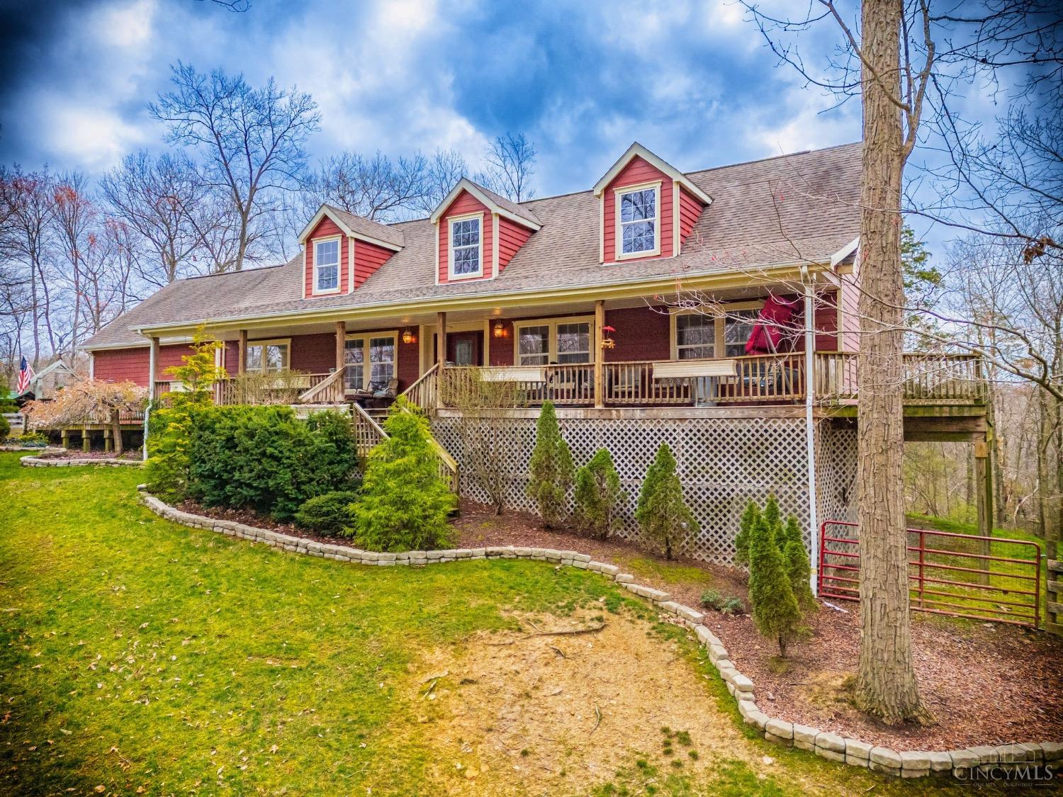 1393 Dutch Thomas Road