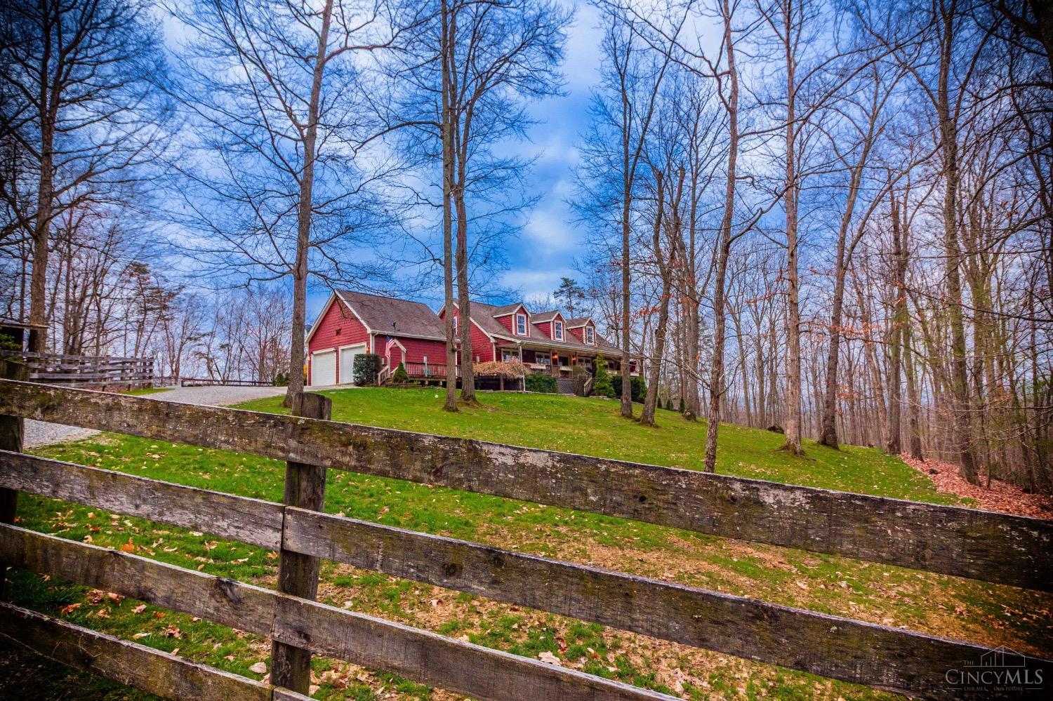 1393 Dutch Thomas Road