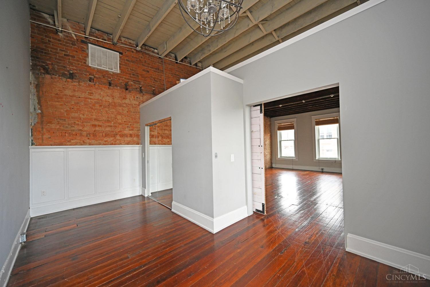 1420 Main Street