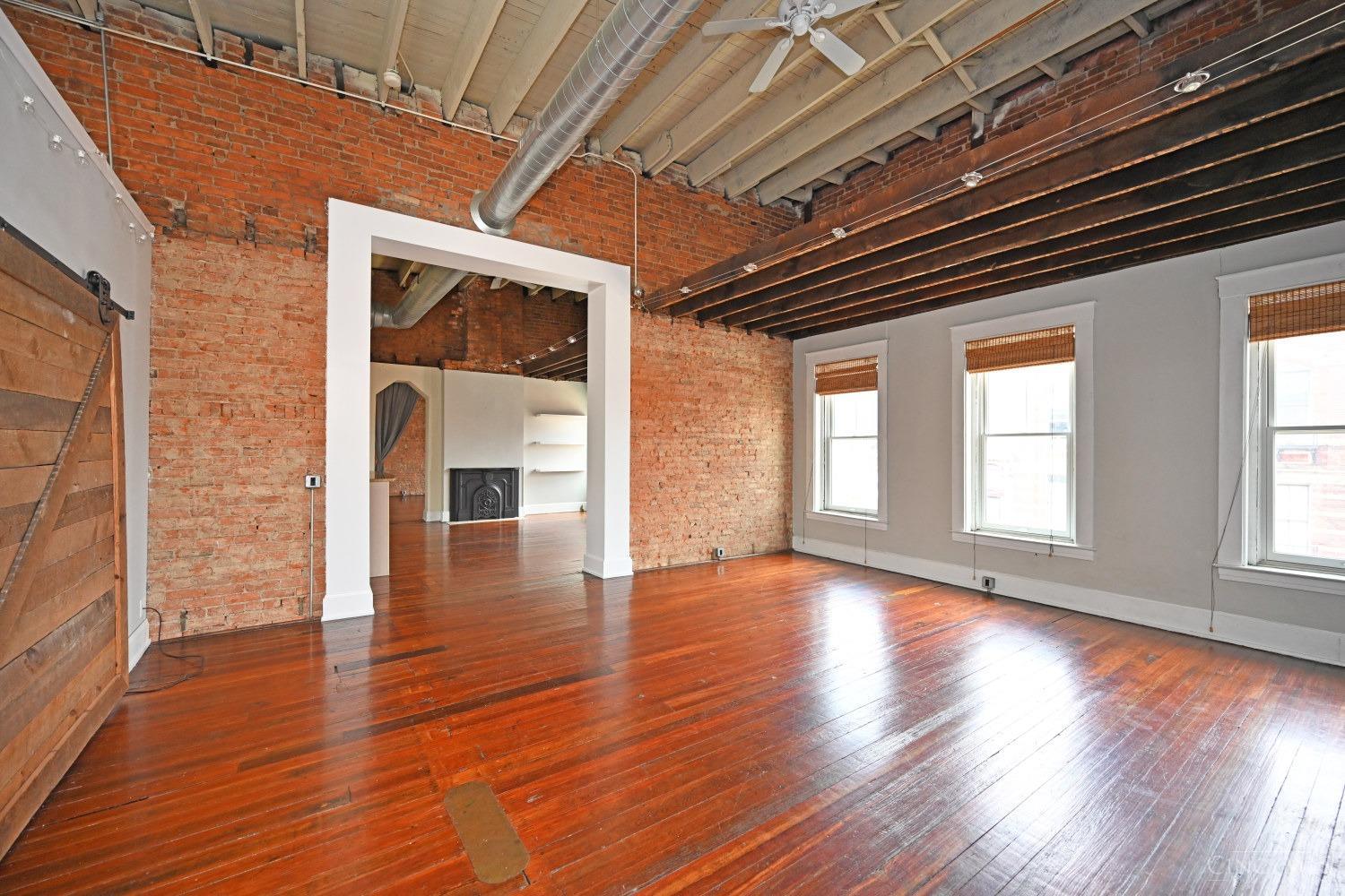 1420 Main Street