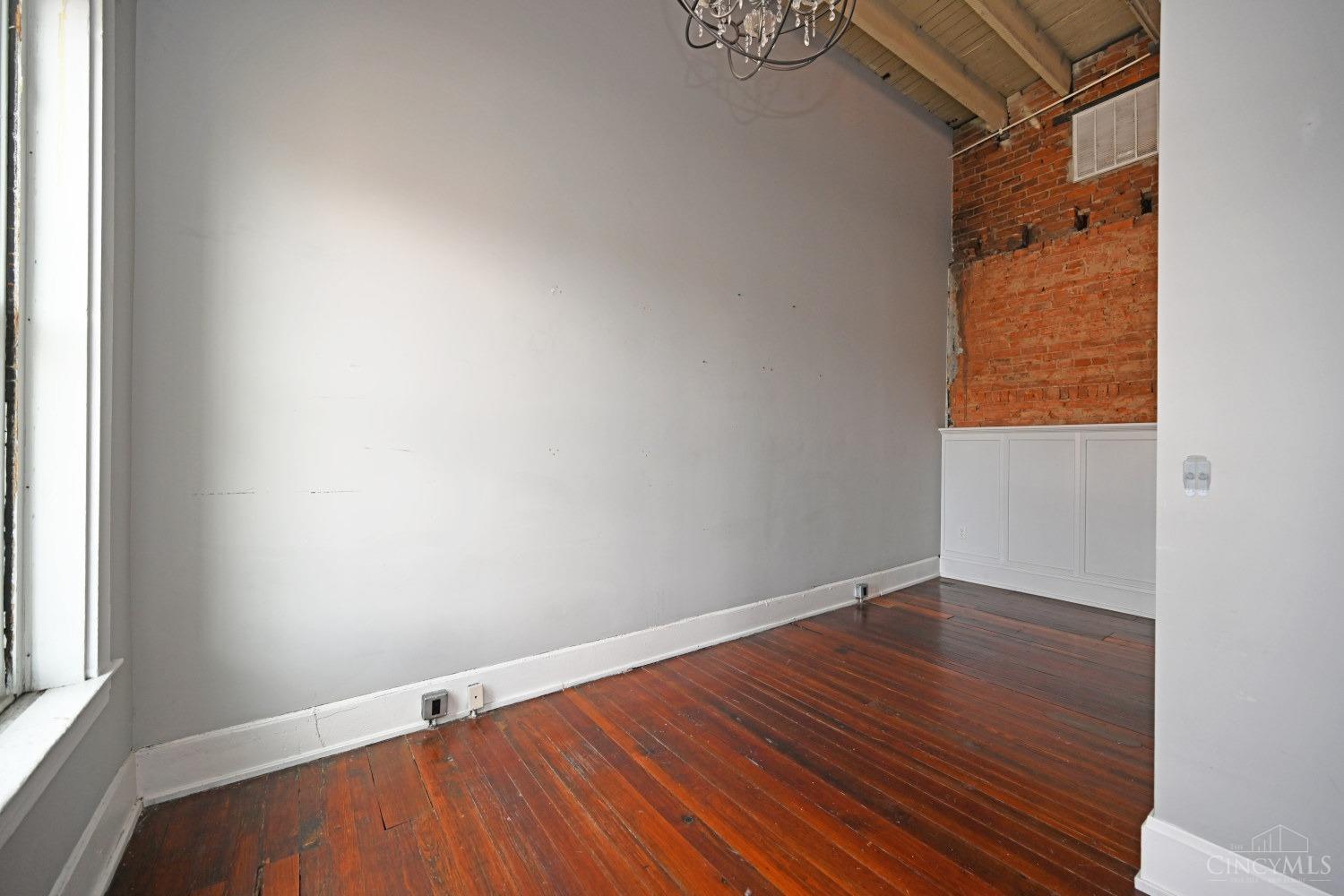 1420 Main Street