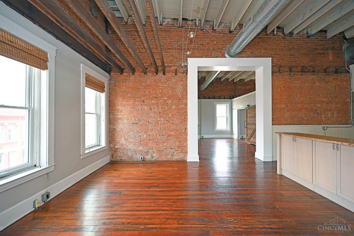 1420 Main Street