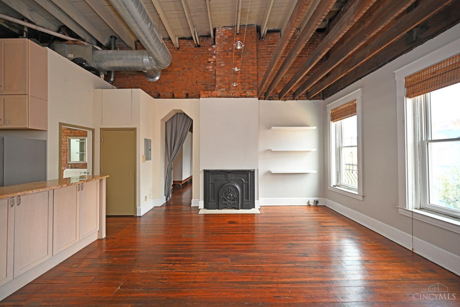 1420 Main Street