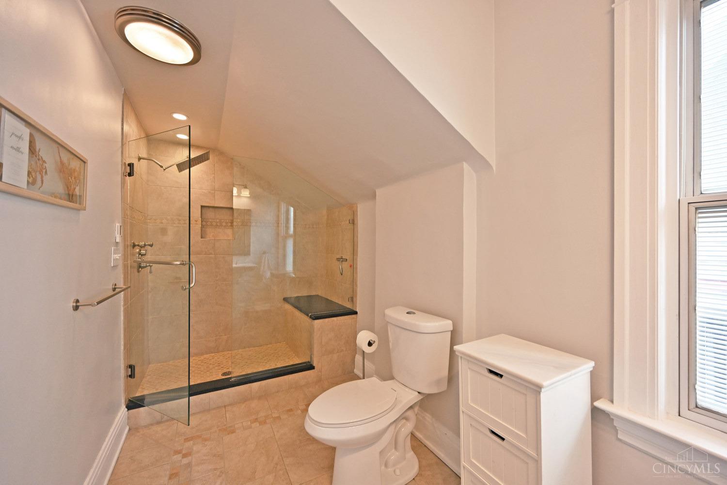 3573 St Charles Place