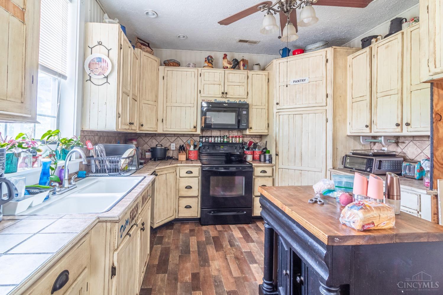 5810 Steam Furnace Road