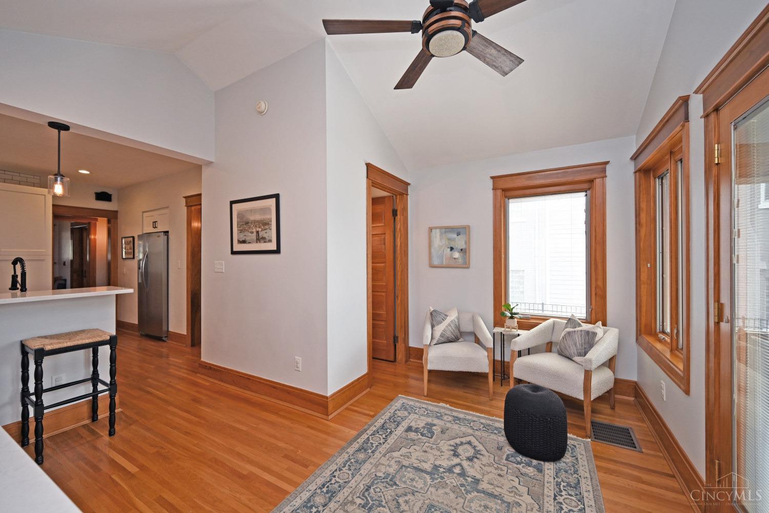 3573 St Charles Place