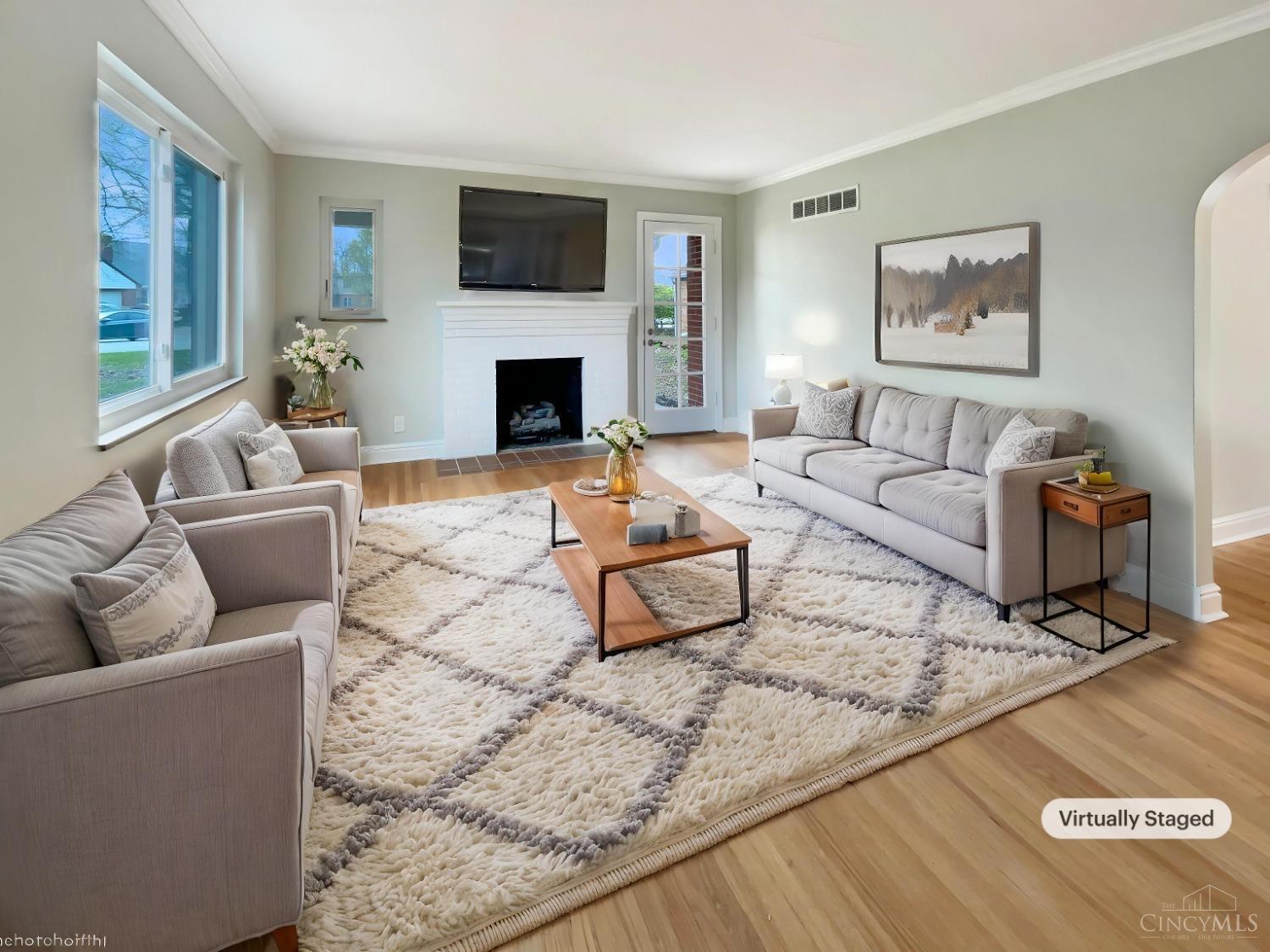 Homes for sale in Anderson Twp, OH | 7046 Beechmont Ave, Anderson Twp, OH 45230 | MLS# 1837805