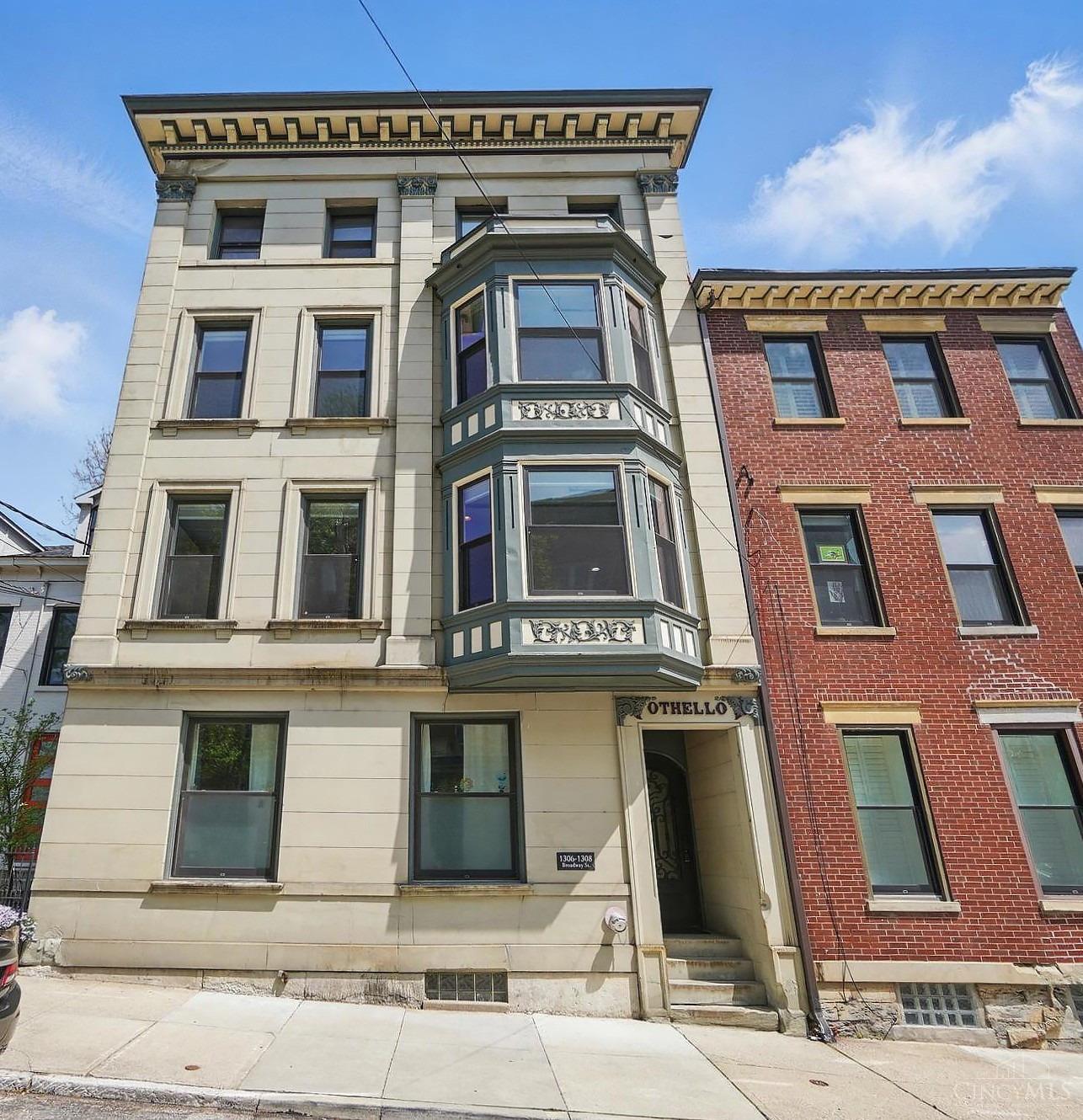 1308 Broadway Street