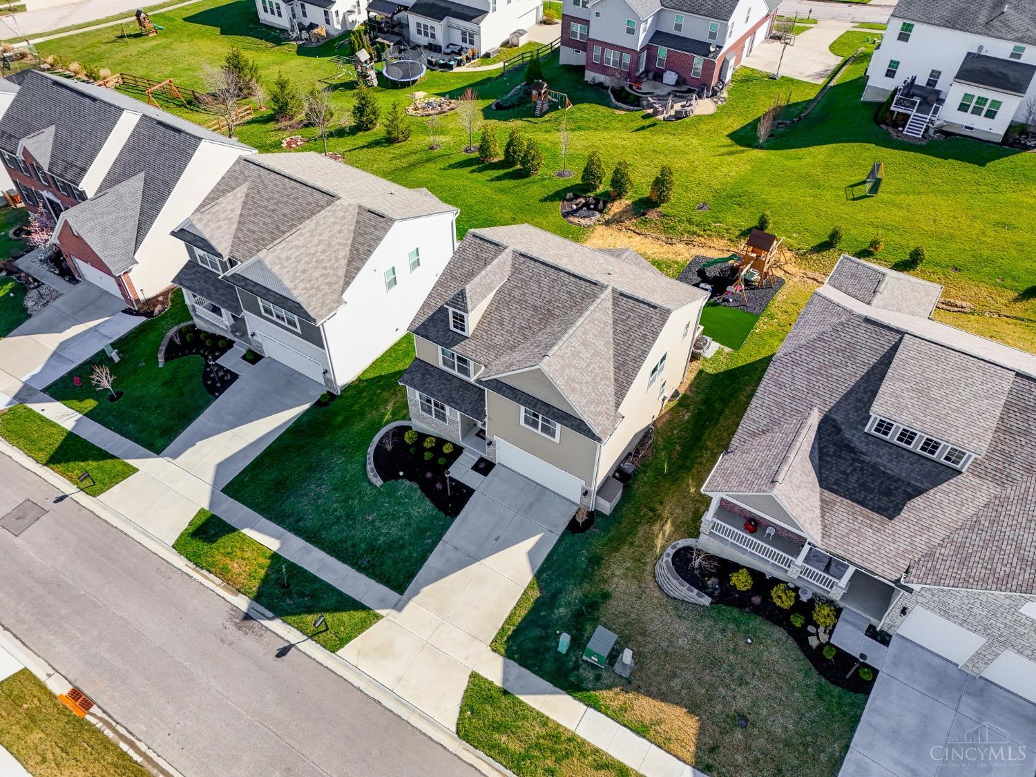 5192 Center View Drive