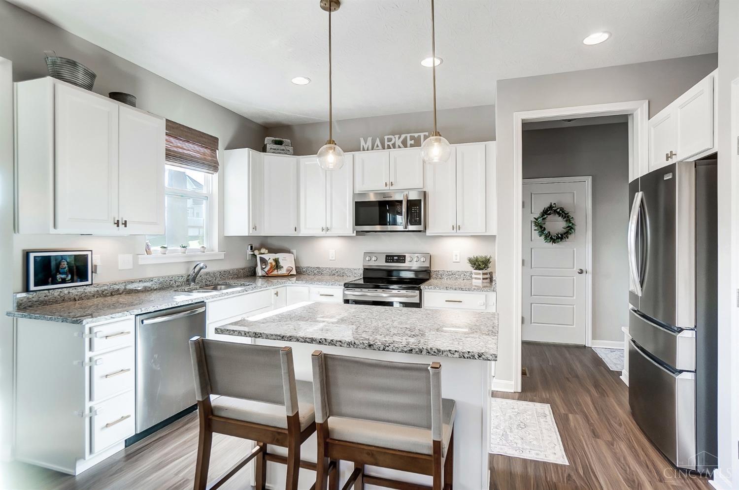 5192 Center View Drive