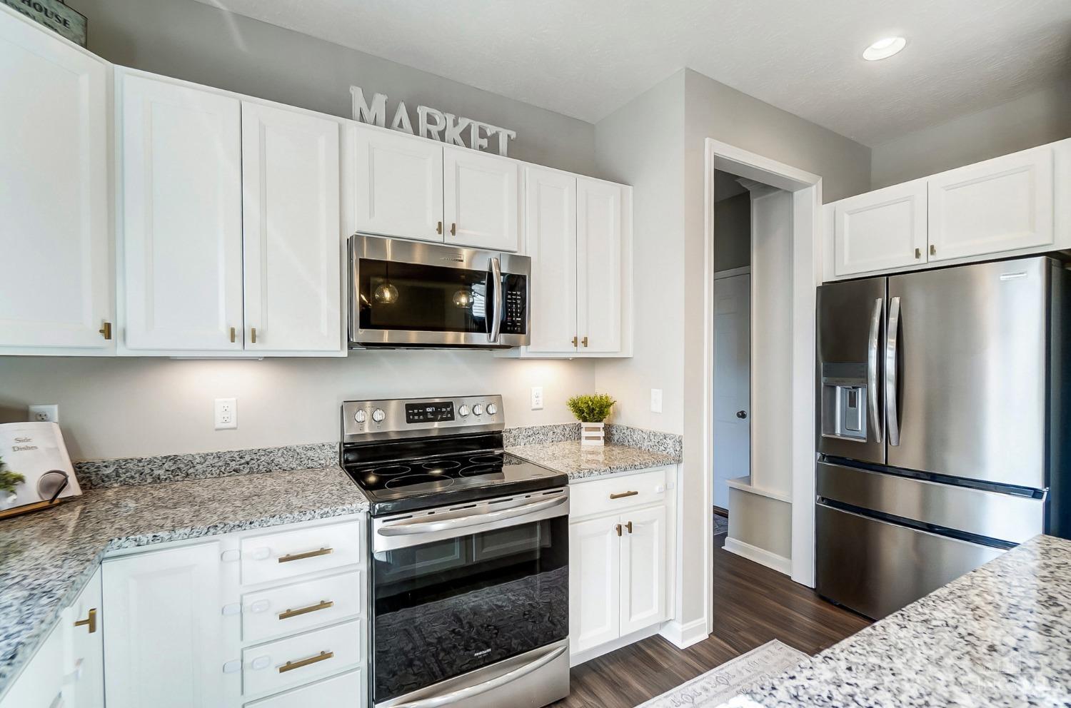 5192 Center View Drive