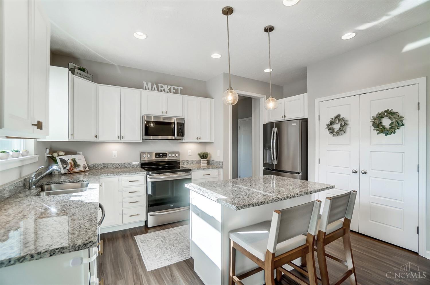 5192 Center View Drive