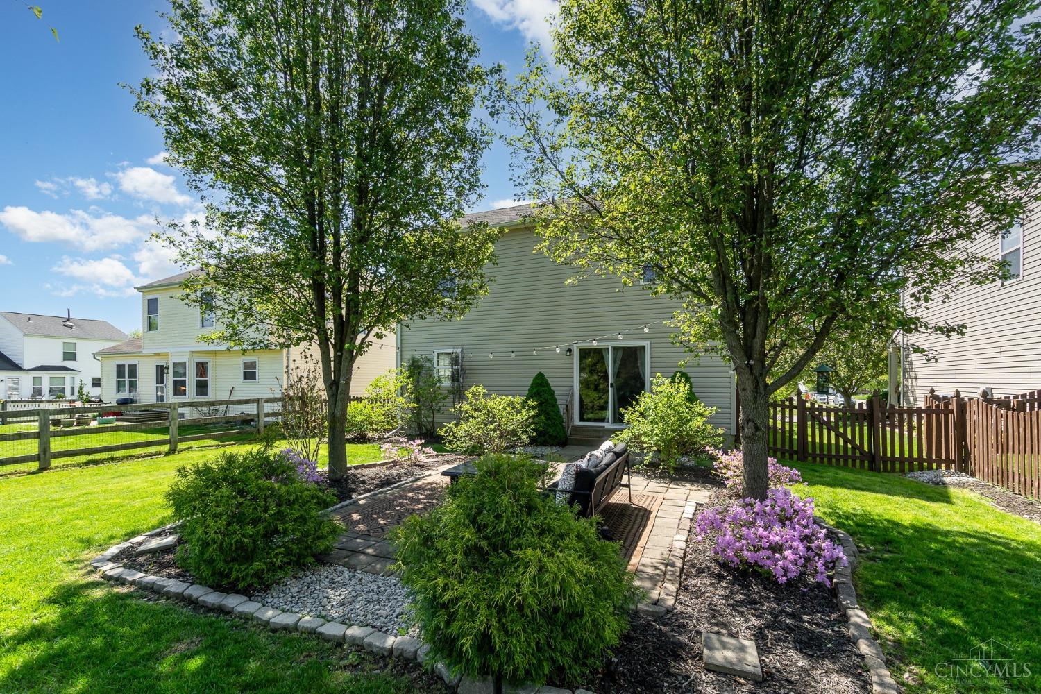 918 Wild Flower Lane