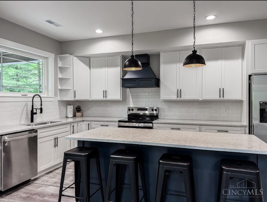 Homes for sale in West Harrison, IN | 2142 Stateline Rd, West Harrison, IN 47060 | MLS# 1839351